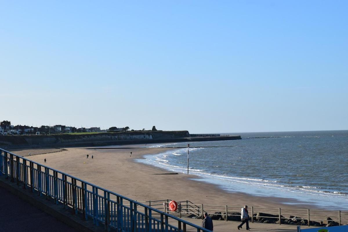 Apartment Cosy Coastal Getaway With Sea Views Margate