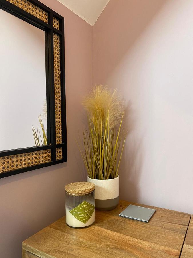 Cosy Coastal Getaway With Sea Views Apartment Margate